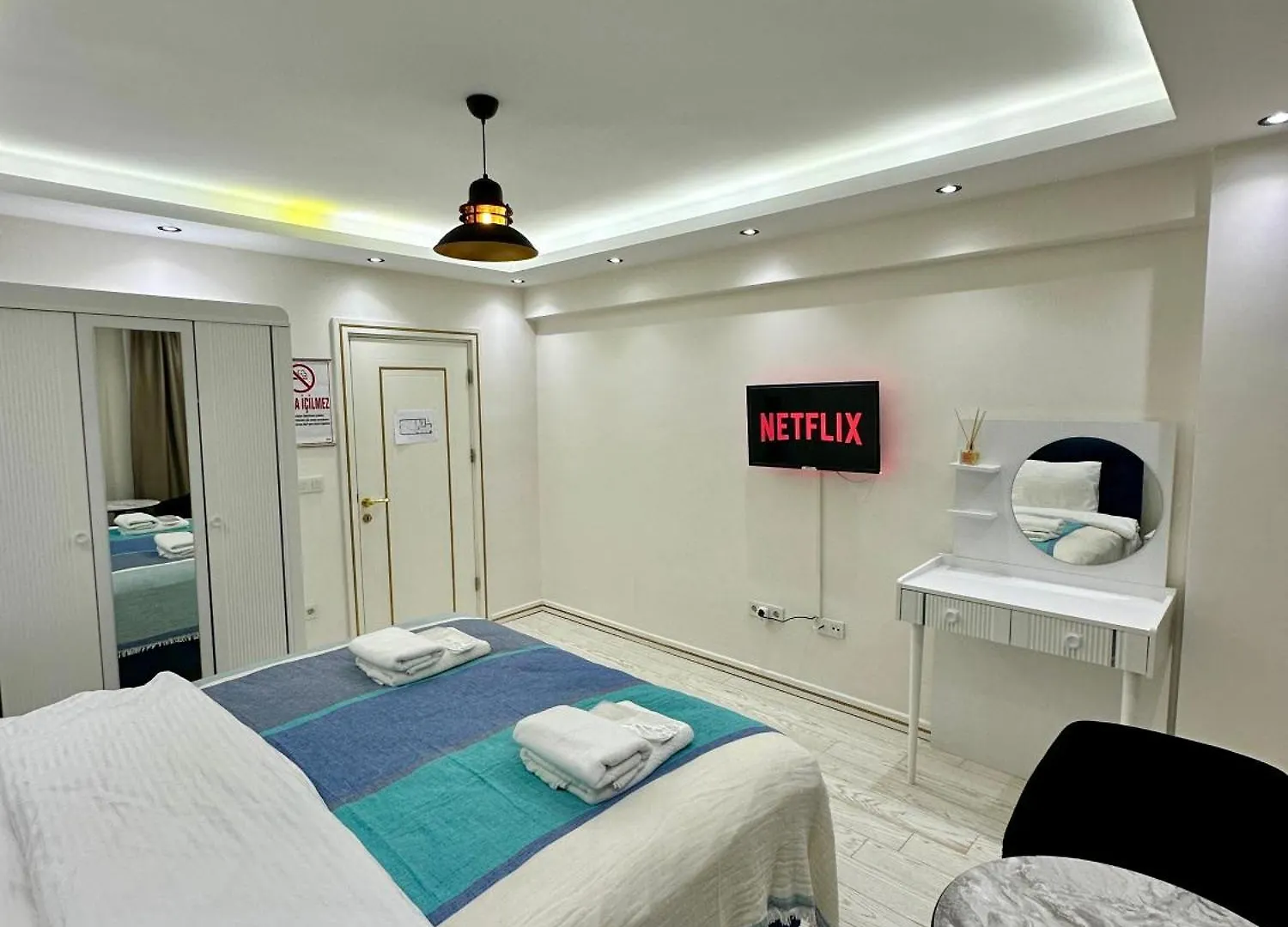 Oez Suit Istanbul